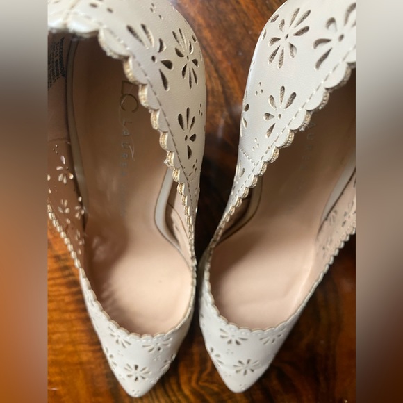 Gently Used Lauren Conrad pumps size 8 - Picture 8 of 10